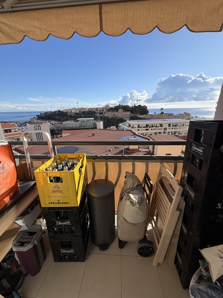 3 pièces spacieux à Monaco, calme et sérénité, excellent état et vue Panoramique - 2